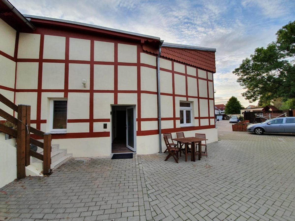Zum Wachstuebchen Apartment Quedlinburg Exterior photo